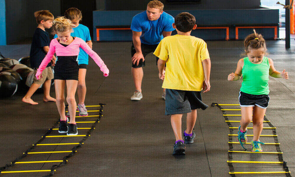 What kind of people train CrossFit?