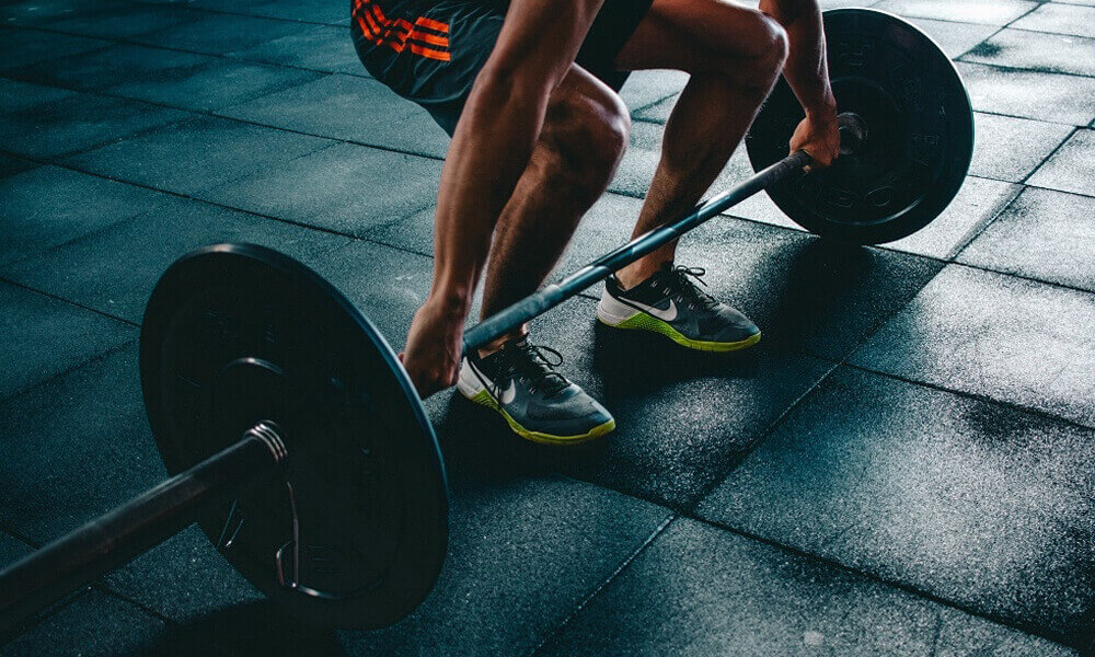 5 good reasons for women to lift weights